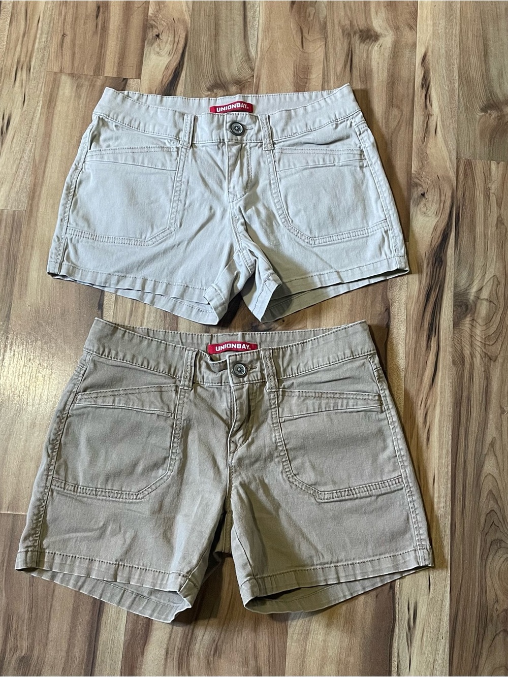 Bundle of 2 Unionbay Cargo Utility Shorts Khaki Tan Beige Size 5 Y2K Stretch